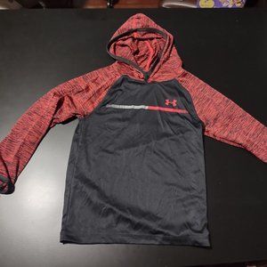 Boys Under Armour Size 6 Hoodie